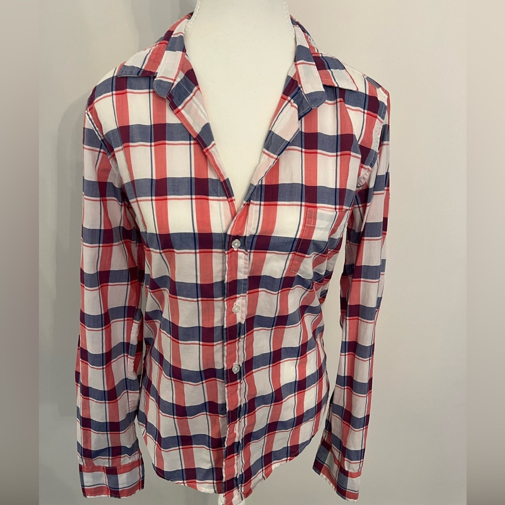 Frank & Eileen Fitted Blouse. NWT. Size S.
